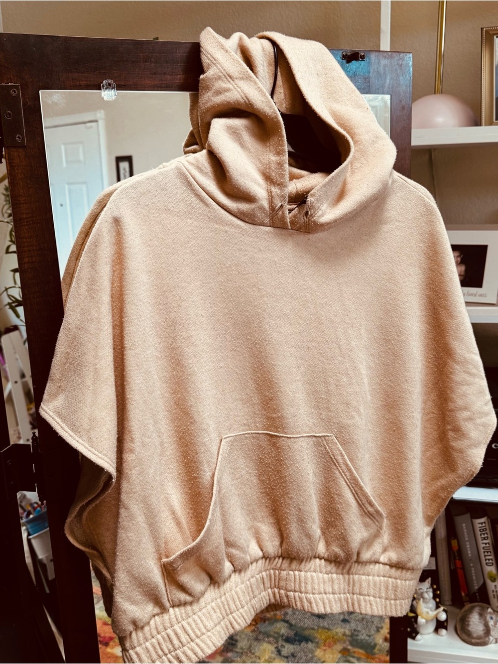 Savvi, Women’s Hooded Poncho Sweatshirt, Beige, L